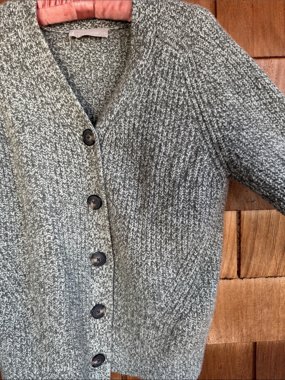 Everlane Heather olive Chunky V-Neck Button Cardigan - Picture 4 of 7